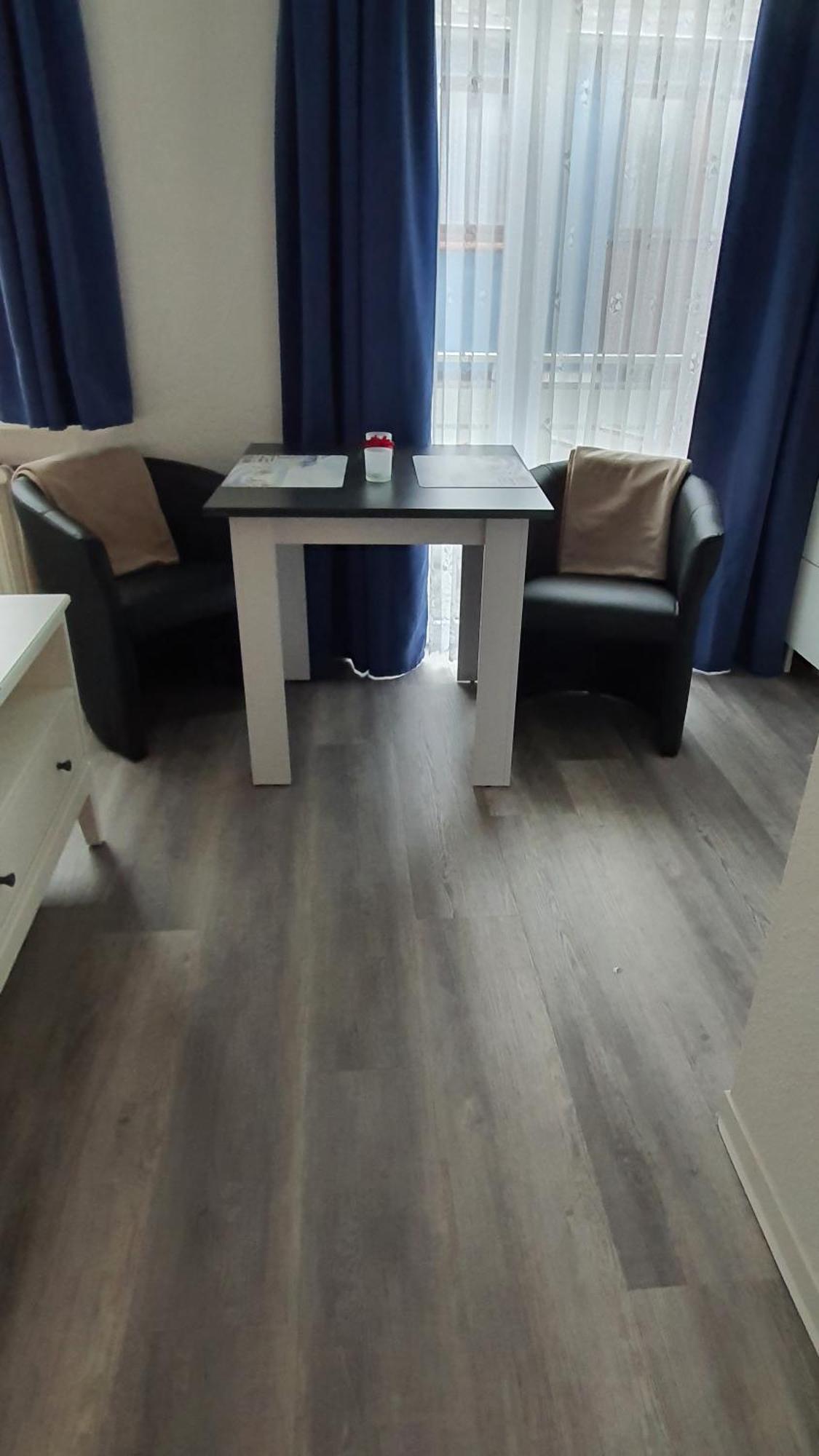 Appartementhaus Eiergrogstube Apartment Heligoland